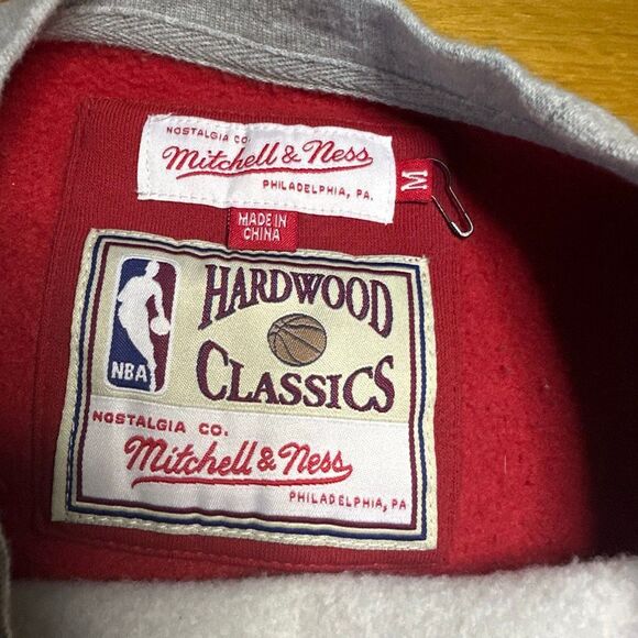 Mitchell & Ness Miami Heat medium crewneck sweatshirt - Picture 4 of 9
